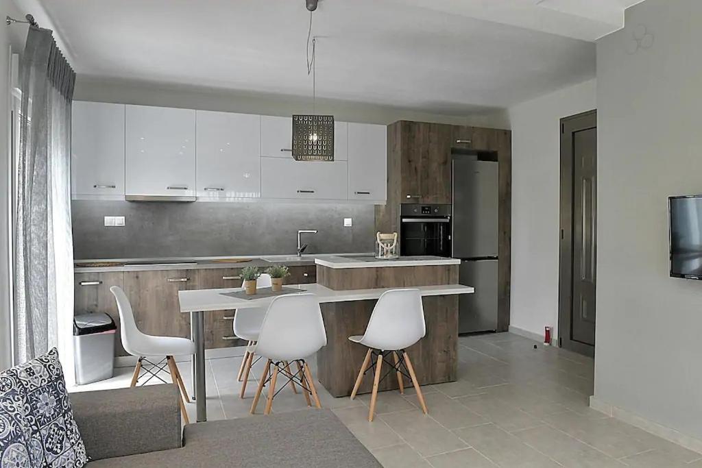 Crystallia Seaside Maisonette By Rentalspro- Nea Moudania Buitenkant foto